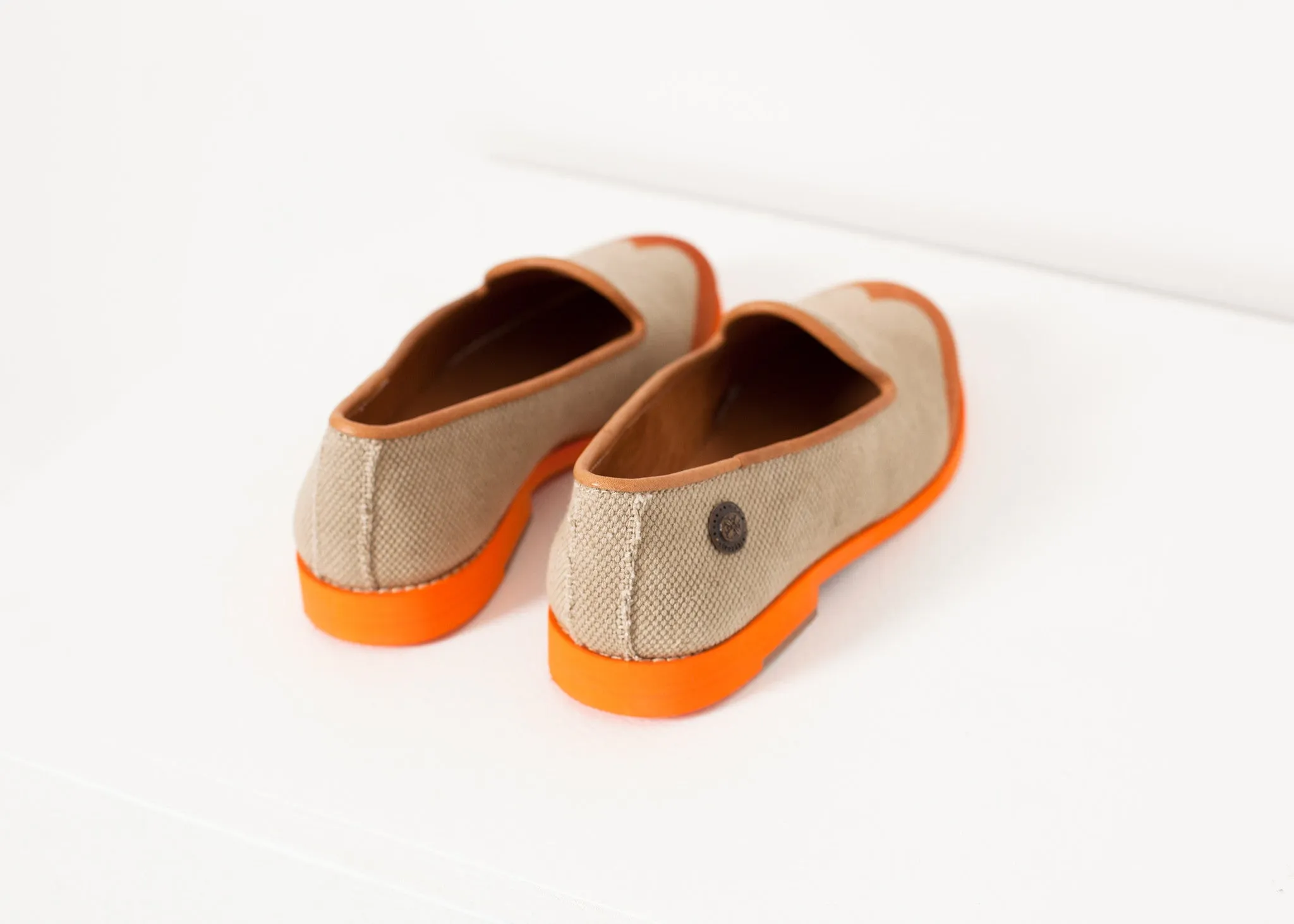 Wingtip Loafer in Orange - More Choice